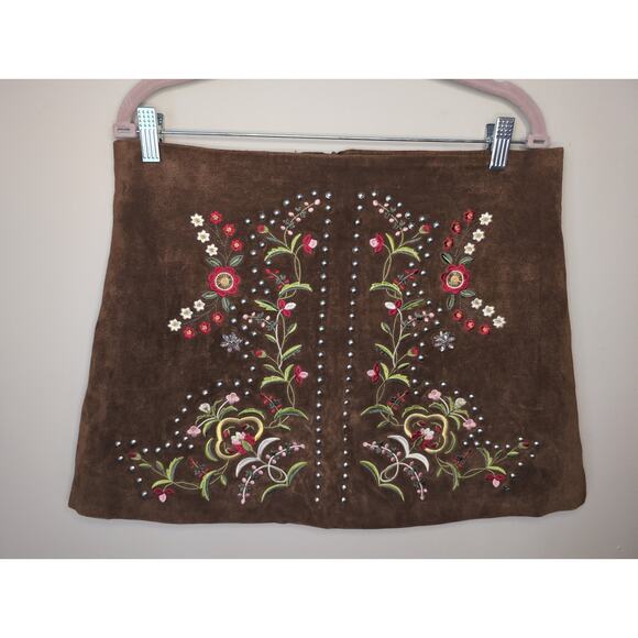 Zara suede embroidered studded floral mini lined skirt lg - Picture 1 of 6